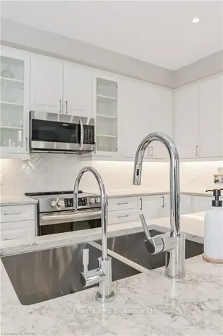 65 Elliott Avenue East N/a Centre Wellington ON N1M 0H6