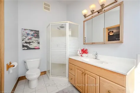 11 Wiltshire Place Guelph ON N1H 8B1