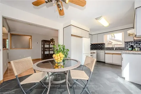 11 Wiltshire Place Guelph ON N1H 8B1