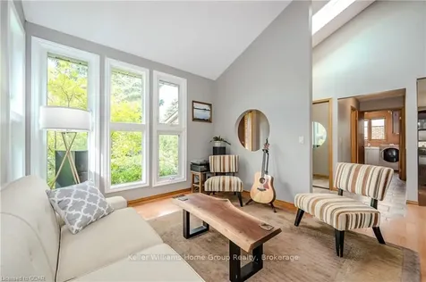 11 Wiltshire Place Guelph ON N1H 8B1