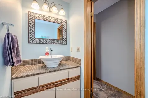 11 Wiltshire Place Guelph ON N1H 8B1