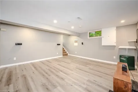 11 Wiltshire Place Guelph ON N1H 8B1