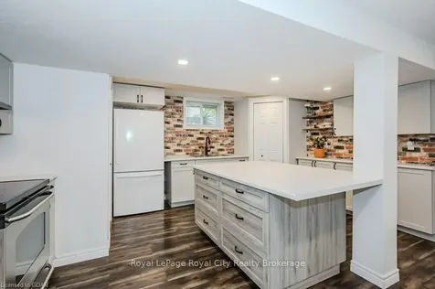 64 Ferndale Avenue Guelph ON N1E 1B5