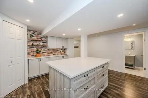 64 Ferndale Avenue Guelph ON N1E 1B5
