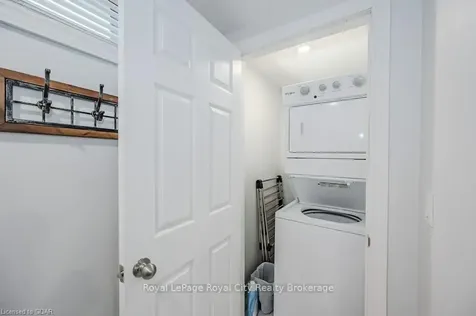 64 Ferndale Avenue Guelph ON N1E 1B5