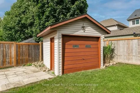 64 Ferndale Avenue Guelph ON N1E 1B5