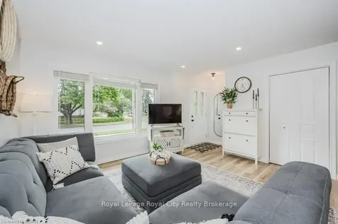 64 Ferndale Avenue Guelph ON N1E 1B5