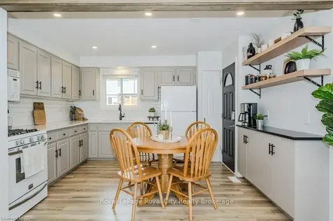 64 Ferndale Avenue Guelph ON N1E 1B5