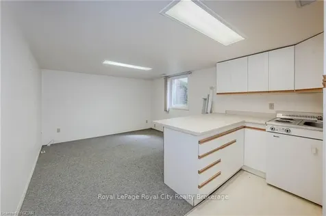 23 Waverley Drive Guelph ON N1E 1G6