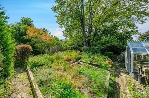 23 Waverley Drive Guelph ON N1E 1G6