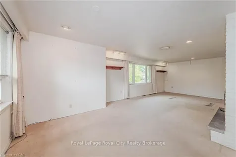 23 Waverley Drive Guelph ON N1E 1G6