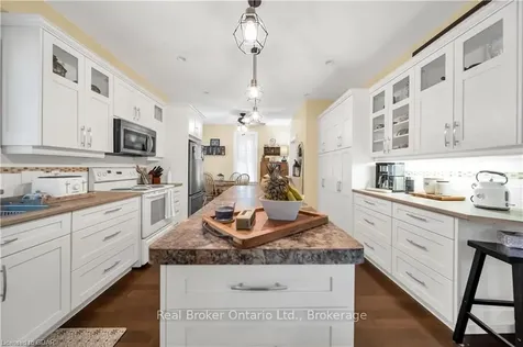 5 Mcgill Street Huron-kinloss ON N0G 2R0