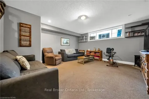 5 Mcgill Street Huron-kinloss ON N0G 2R0