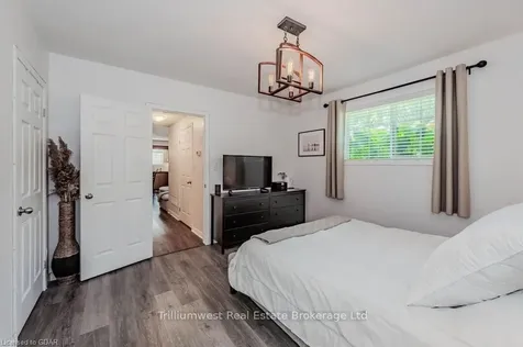 931 Glasgow Street Kitchener ON N2N 0B5
