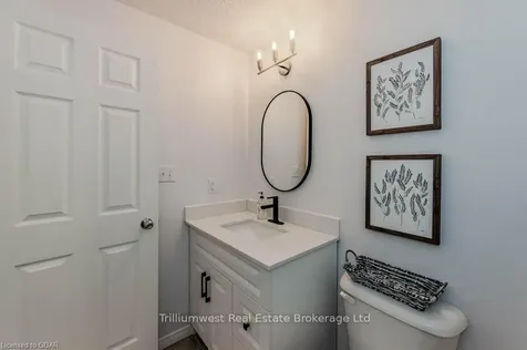 931 Glasgow Street Kitchener ON N2N 0B5