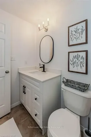 931 Glasgow Street Kitchener ON N2N 0B5