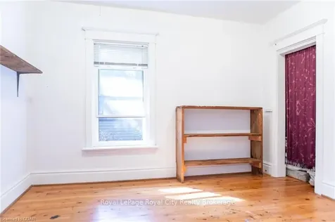 214 Liverpool Street Guelph ON N1H 2L7