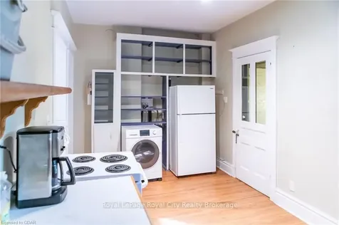 214 Liverpool Street Guelph ON N1H 2L7