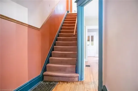 214 Liverpool Street Guelph ON N1H 2L7