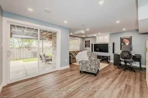 112 Cityview Drive N Guelph ON N1E 6Y5