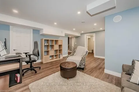 112 Cityview Drive N Guelph ON N1E 6Y5