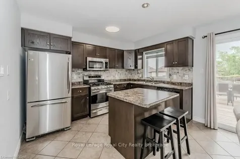 112 Cityview Drive N Guelph ON N1E 6Y5