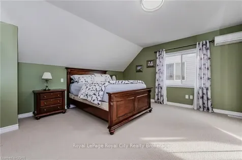 37 Atto Drive Guelph ON N1E 0E2