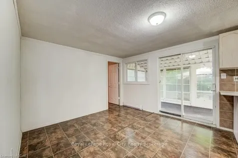 778 Scottsdale Drive Guelph ON N1G 3L8