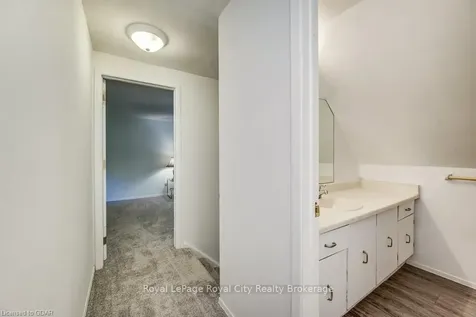 778 Scottsdale Drive Guelph ON N1G 3L8