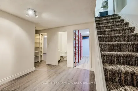 778 Scottsdale Drive Guelph ON N1G 3L8