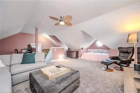 51 Carrington Place Guelph ON N1G 5C3