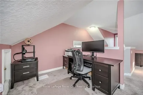 51 Carrington Place Guelph ON N1G 5C3