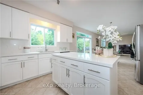 14 Mccorkindale Place Guelph ON N1K 1Z2