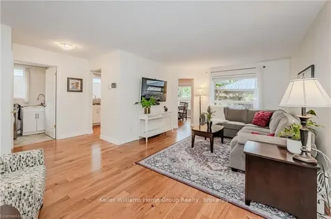 14 Esker N/a Guelph ON N1E 7C8