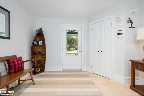 142 Carmichael Crescent Blue Mountains ON L9Y 0R3