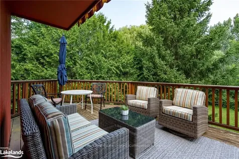 142 Carmichael Crescent Blue Mountains ON L9Y 0R3