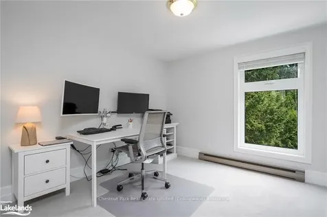 142 Carmichael Crescent Blue Mountains ON L9Y 0R3