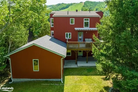 142 Carmichael Crescent Blue Mountains ON L9Y 0R3