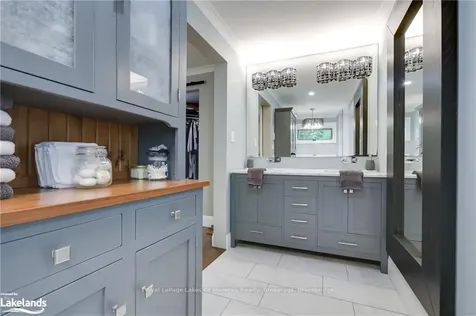 1045 Maplewood Road E Bracebridge ON P1L 1W8