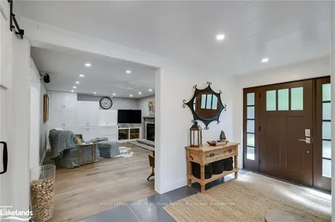 1045 Maplewood Road E Bracebridge ON P1L 1W8