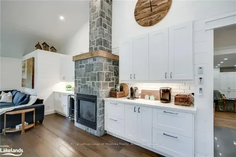 1045 Maplewood Road E Bracebridge ON P1L 1W8