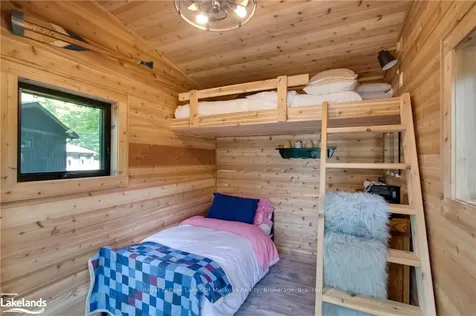 1045 Maplewood Road E Bracebridge ON P1L 1W8