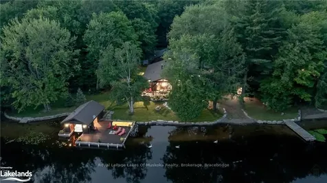 1045 Maplewood Road E Bracebridge ON P1L 1W8