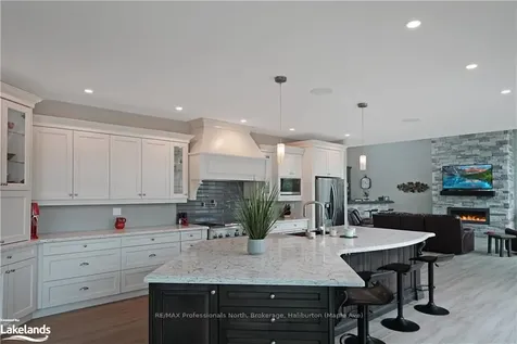 2043 Watts Road Dysart Et Al ON K0M 1S0