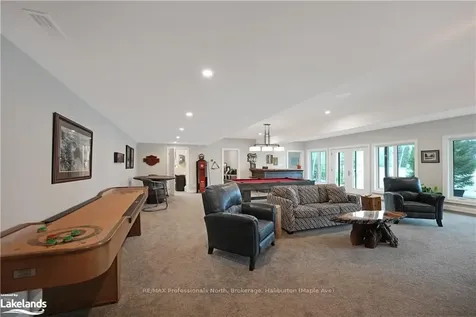 2043 Watts Road Dysart Et Al ON K0M 1S0