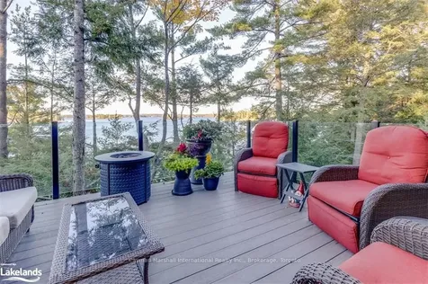 1040 Sunny Bay Lane Gravenhurst ON P1P 1R1