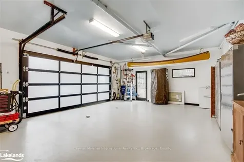 1040 Sunny Bay Lane Gravenhurst ON P1P 1R1