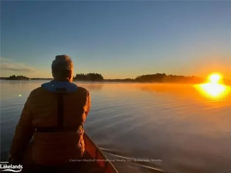 1040 Sunny Bay Lane Gravenhurst ON P1P 1R1