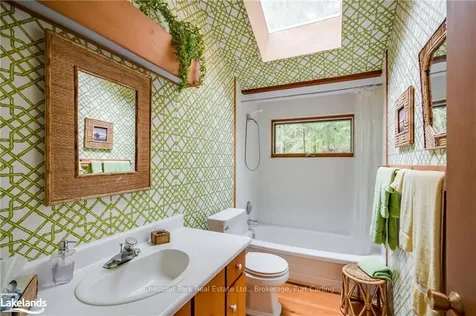 1200 Browning N/a Bracebridge ON P1L 1X2