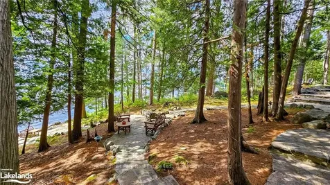 1200 Browning N/a Bracebridge ON P1L 1X2